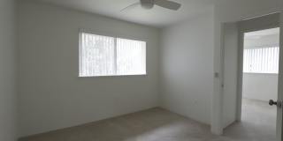 Rarely Available !  Beautiful 3-Bedroom Corner Unit – Pet Friendly & Spacious! Gallery 18