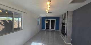 Beautiful 3 bed/ 1 bath home on large lot with walled and fenced front and back yard! Gallery 12