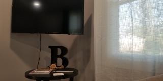 4 Bigby Street Gallery 12