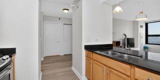 1160 S Michigan Avenue Gallery 11