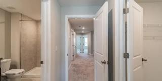 Modern 3BR/2.5BA Townhome with Pool Access & Deposit-Free Living! Gallery 21