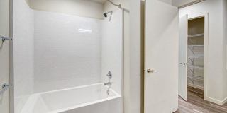 Ravello Apartments Gallery 43