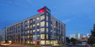 Studio LoHi Apartments Gallery 14