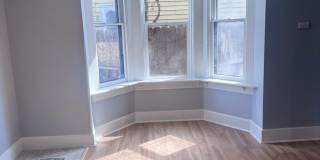 Remodeled 4 Bedroom 1 Bathroom Home Gallery 15