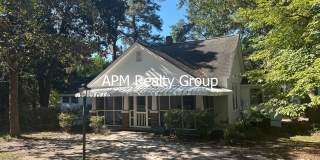 Private Country Feel Close to Downtown Gallery 1