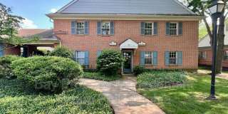 350 S Main St #117 Gallery 1