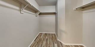 Beautiful 3 Bedroom 2 Bath Home With Storm Shelter in Mustang Schools Gallery 12