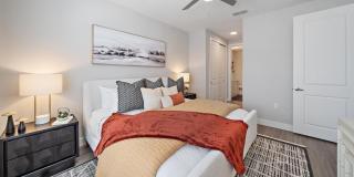 Mira at Palmer Ranch - 55+ Senior Living Community Gallery 3
