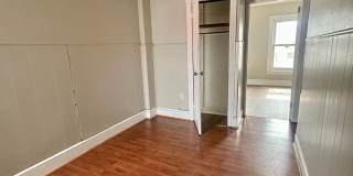 4-bedroom home in the heat of Reading! Gallery 31