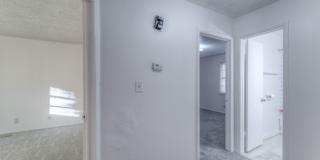 2 Bedroom 1 Bath Duplex Gallery 5