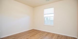 610 Maplewood Drive Gallery 16