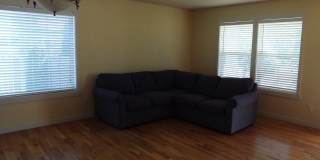 Beautiful 3 bedroom 2 1/2 bath 2 Story Home in Puyallup! Gallery 5