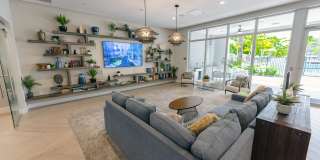 Pura Vida Hialeah Luxury Apartments Gallery 28