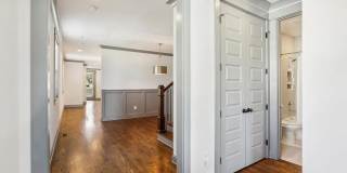 717 Stockell Street Gallery 13