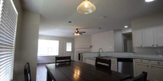 Lovely large updated 3 bed, 2 bath house w/ 2 living & 2 dining areas in Austins Colony Gallery 6