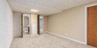 1517 S State Street Gallery 20