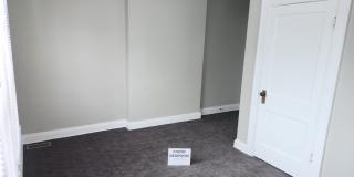 43 North Roys Avenue Gallery 8