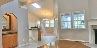3203 St. James Drive Gallery 4