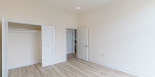 Luxury Northern Liberties Condo Gallery 22