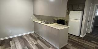 Pine Hill Apartments - Tupelo Gallery 1