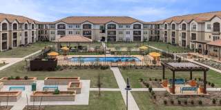 Connally at Clear Creek 55+ Apartments Gallery 7