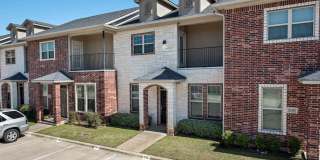 Spacious 3 Bed, 3.5 Bath Condo in Great Community! Gallery 3