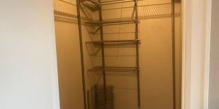 1 Bedroom 1 Bathroom Eastlake Condo W/ Stunning Views Gallery 14