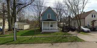 944 Walnut Street Gallery 1