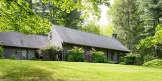 109 Cobble Road Gallery 1
