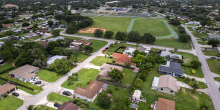 ** GOLDEN GATE CITY ** 3 BED + DEN / 2 BATH - FENCED YARD - NO HOA! - ANNUAL RENTAL Gallery 37