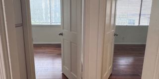 Agoura Hills Townhome | Upgraded + Private 2-Car Garage Gallery 12