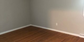 Newly renovated 4BR/2BA home, across from IU Stadium and Golf Course! Gallery 10