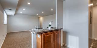 Mannasota Manor Gallery 4