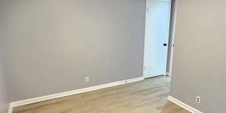 5119 Pratt Street Gallery 10