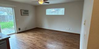 Spacious 3 Bedroom 2.5 Bath Duplex in Post Falls Gallery 8