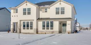 Beautiful 3-Bedroom, 3-Bath Townhome with 2-Car Garage Gallery 1