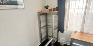 408 W Queen St Gallery 37