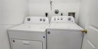 5085 SW 155th Ave Gallery 35