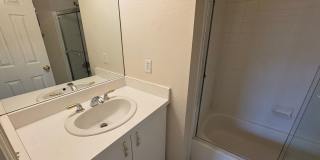 Spacious 4-Bedroom Home Near Sloan's Lake & Broncos Stadium Gallery 17