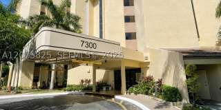 7300 Radice Ct Gallery 1