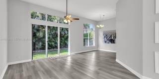 558 NW 118th Ave Gallery 9