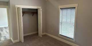 2 Monticello Village Drive Gallery 10