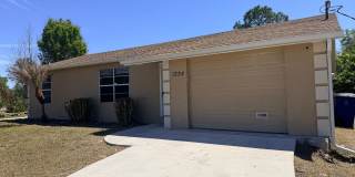 3 bedroom 2 bath 1 Car Garage Single Family Home Gallery 5