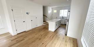 1638 W Neptune Street Gallery 3
