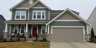 Spacious 4BR House in Shelbyville Gallery 1