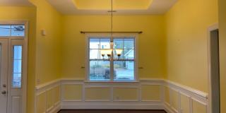 Beautiful 3 bedroom/2 bath home with sunroom and finished room over garage! Gallery 4
