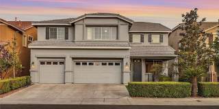 **COMING SOON** UPGRADED 5BD/3.5BA SUMMERLIN HOME W/ POOL! **COMING SOON** UPGRADED 5BD/3.5BA SUMMERLIN HOME W/ POOL! Gallery 1