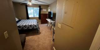 Beautiful 2bed / 2bath condo! Gallery 14