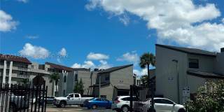 10284 NW 9th St Cir Gallery 1