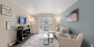 Saunders Crossing Gallery 2